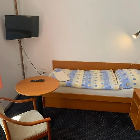 Rabbit Hotell Trhovy Stepanov