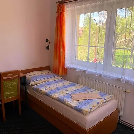 Rabbit Hotel 3*